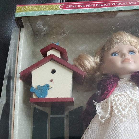 Classic Treasures - Birdhouse and Fence Special Edition Collectible Doll New - Picture 3 of 6